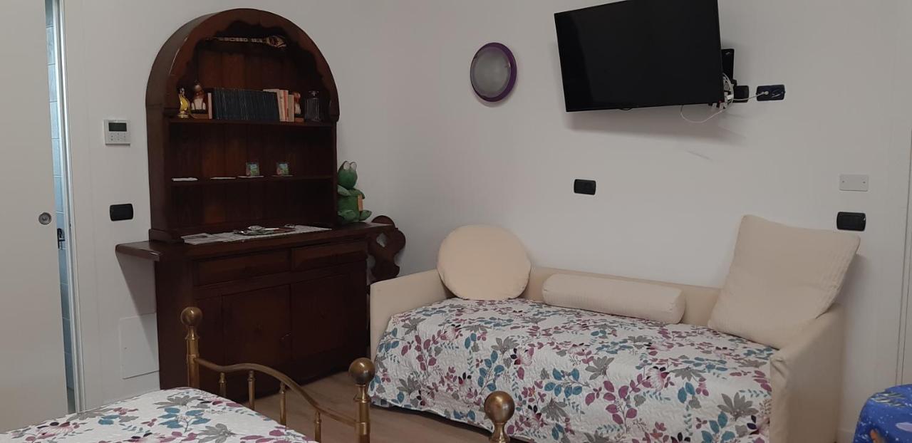 CASCINA LAI - Oasi Naturalistica - Camere private Santena Esterno foto